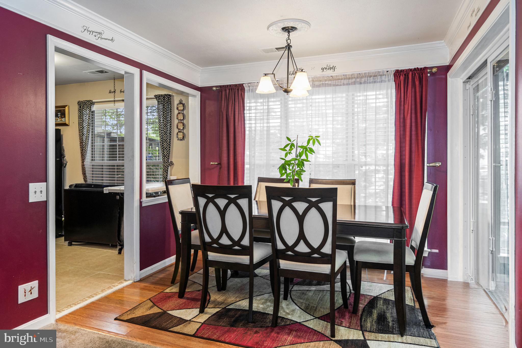 11180 Rienzi Place, Unit 102 Manassas, VA 20109 - Photo 6 of 34 Dining Room