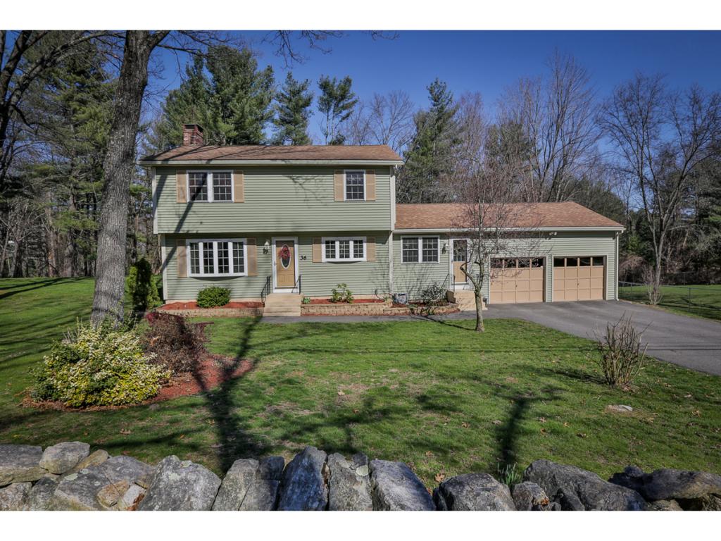 36 Musquash Road Hudson, NH 03051 - Photo 2 of 34