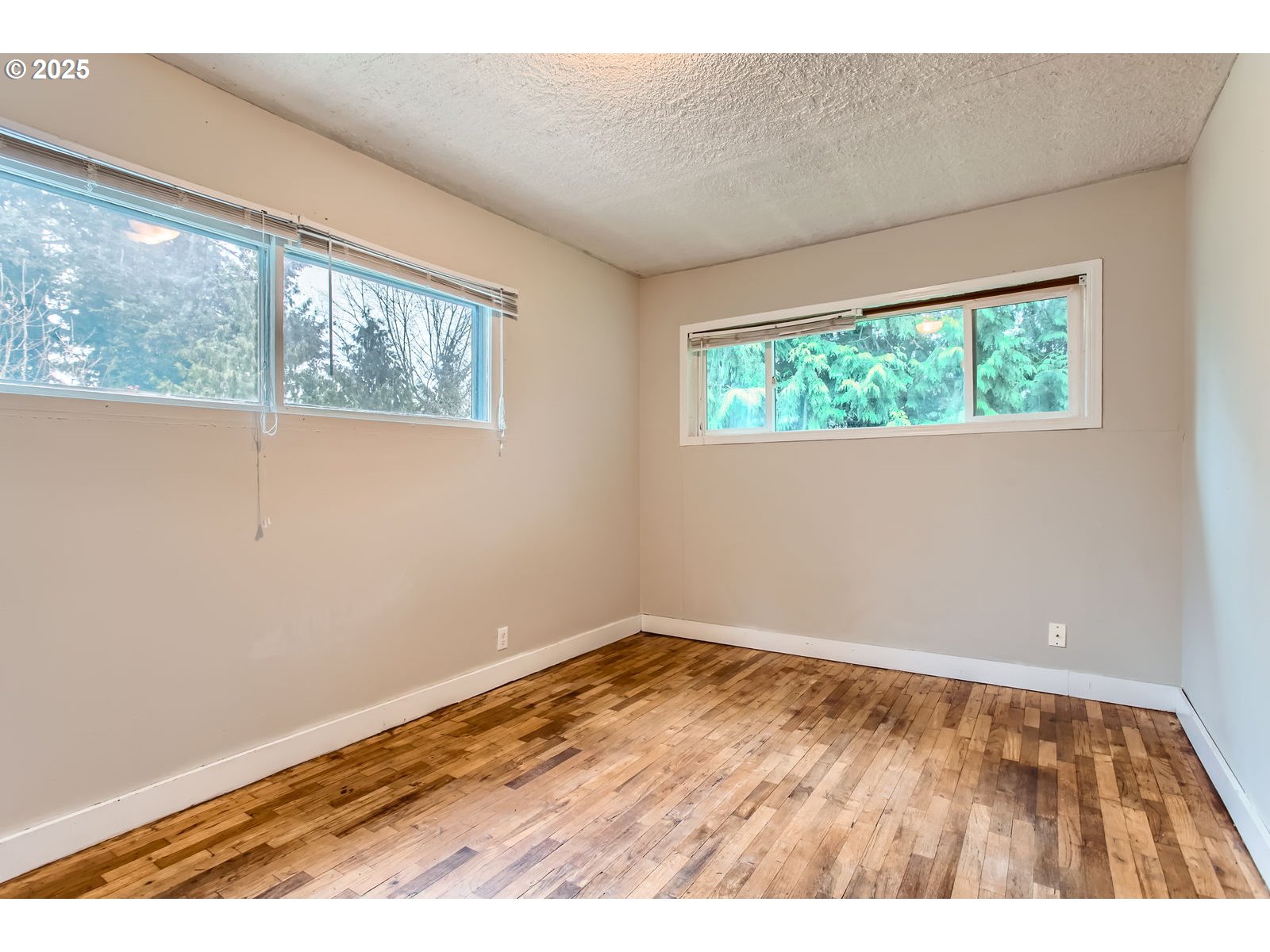 8070 Southwest Bonita Road Portland, OR 97224 - Photo 16 of 32 Bedroom