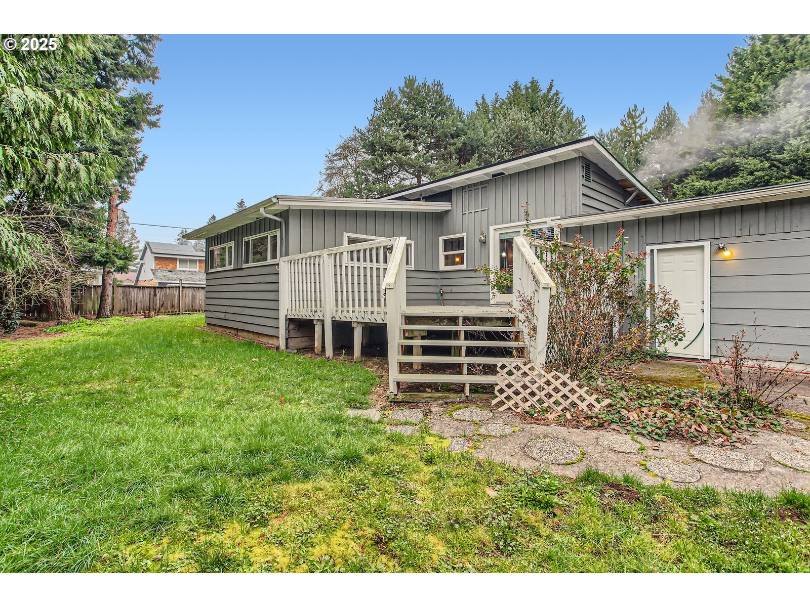 8070 Southwest Bonita Road Portland, OR 97224 - Photo 28 of 32 Backyard