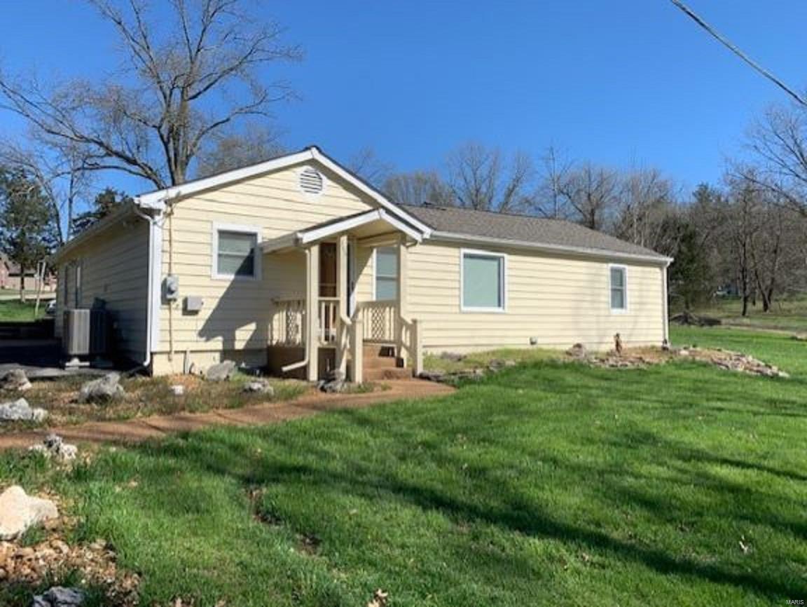 346 Eureka Road Eureka, MO 63025 - Photo 1 of 16 Gallery Image 1