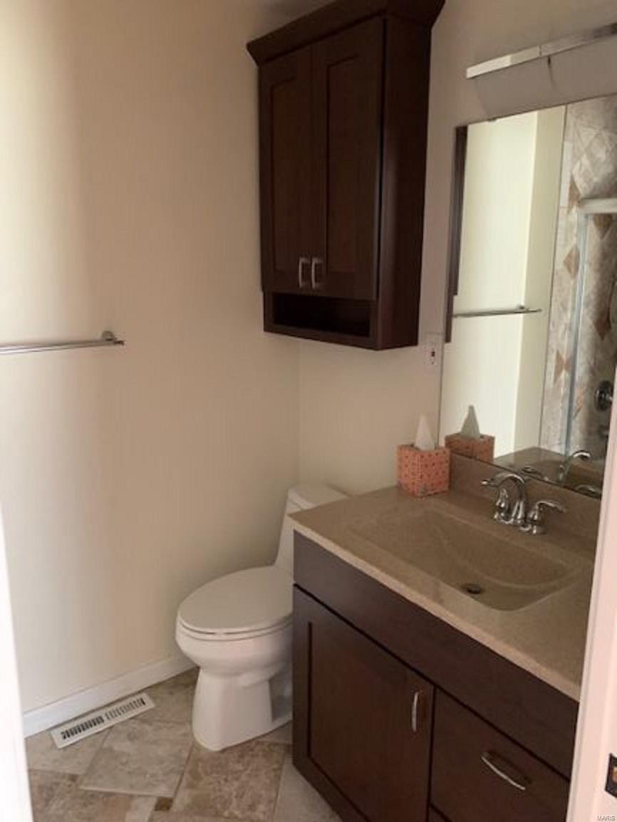 346 Eureka Road Eureka, MO 63025 - Photo 12 of 16 Gallery Image 12