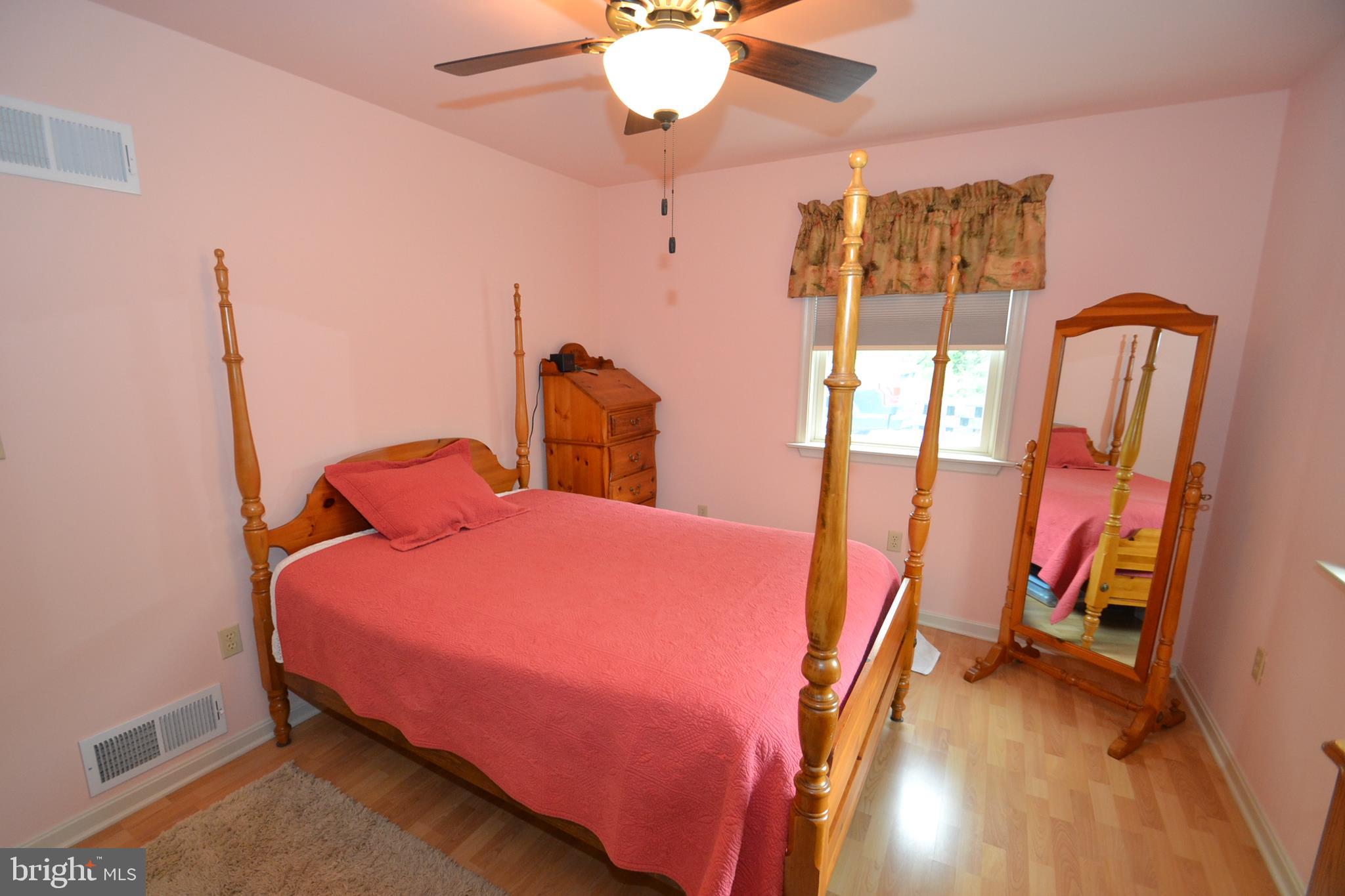 6230 Cider Press Road Harrisburg, PA 17111 - Photo 16 of 32 Gallery Image 16