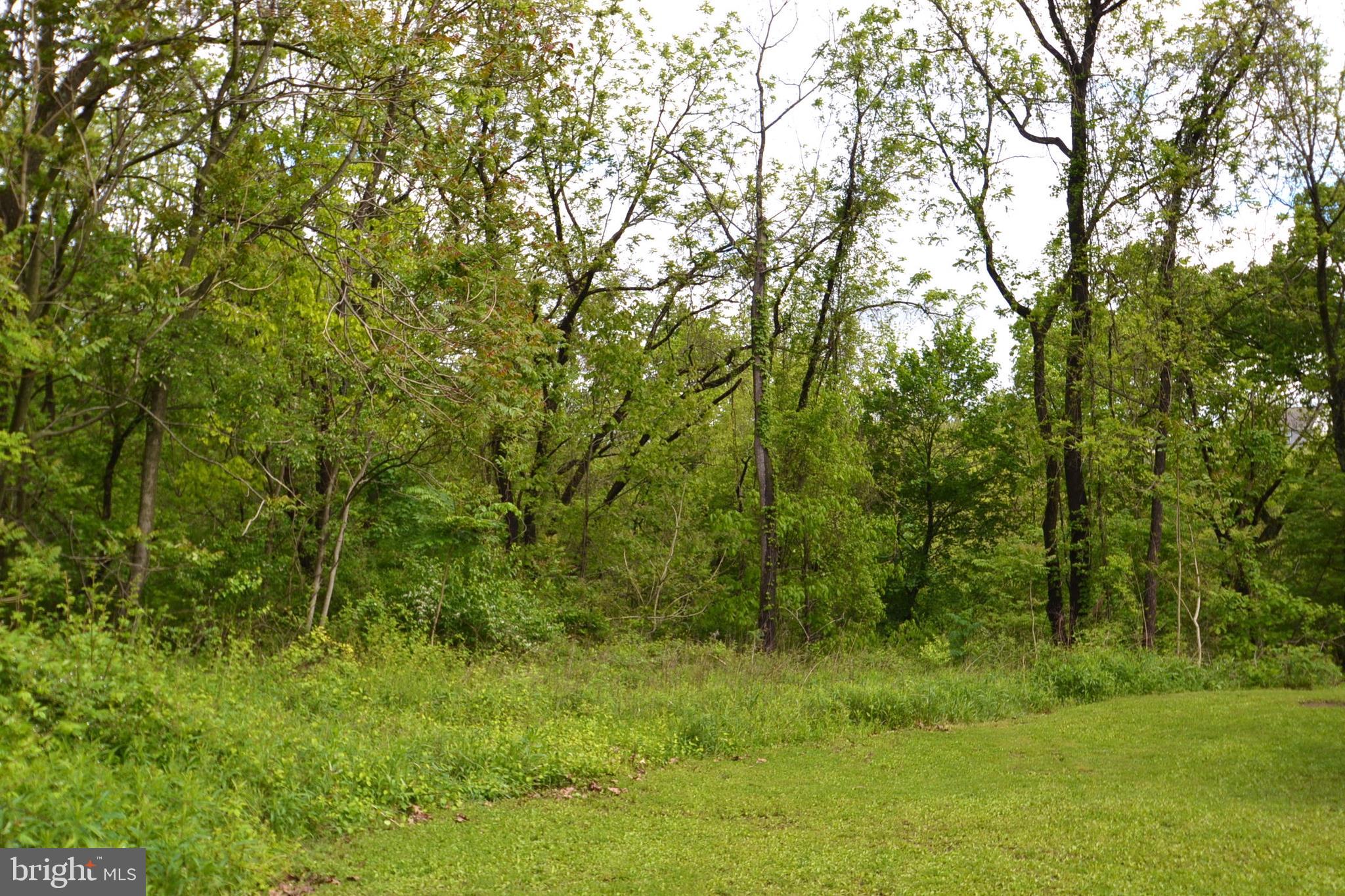 6230 Cider Press Road Harrisburg, PA 17111 - Photo 29 of 32 Gallery Image 29