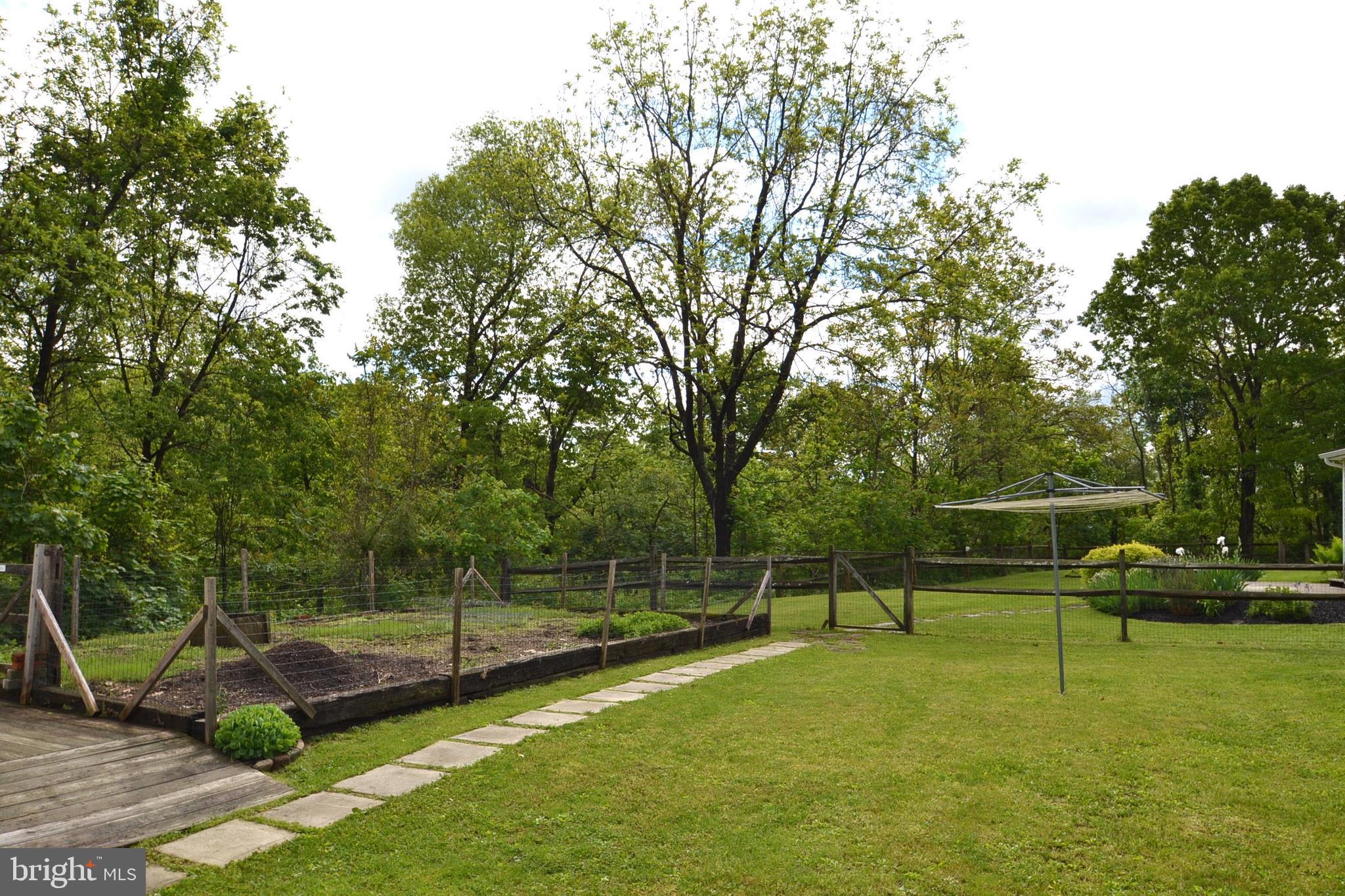 6230 Cider Press Road Harrisburg, PA 17111 - Photo 30 of 32 Gallery Image 30
