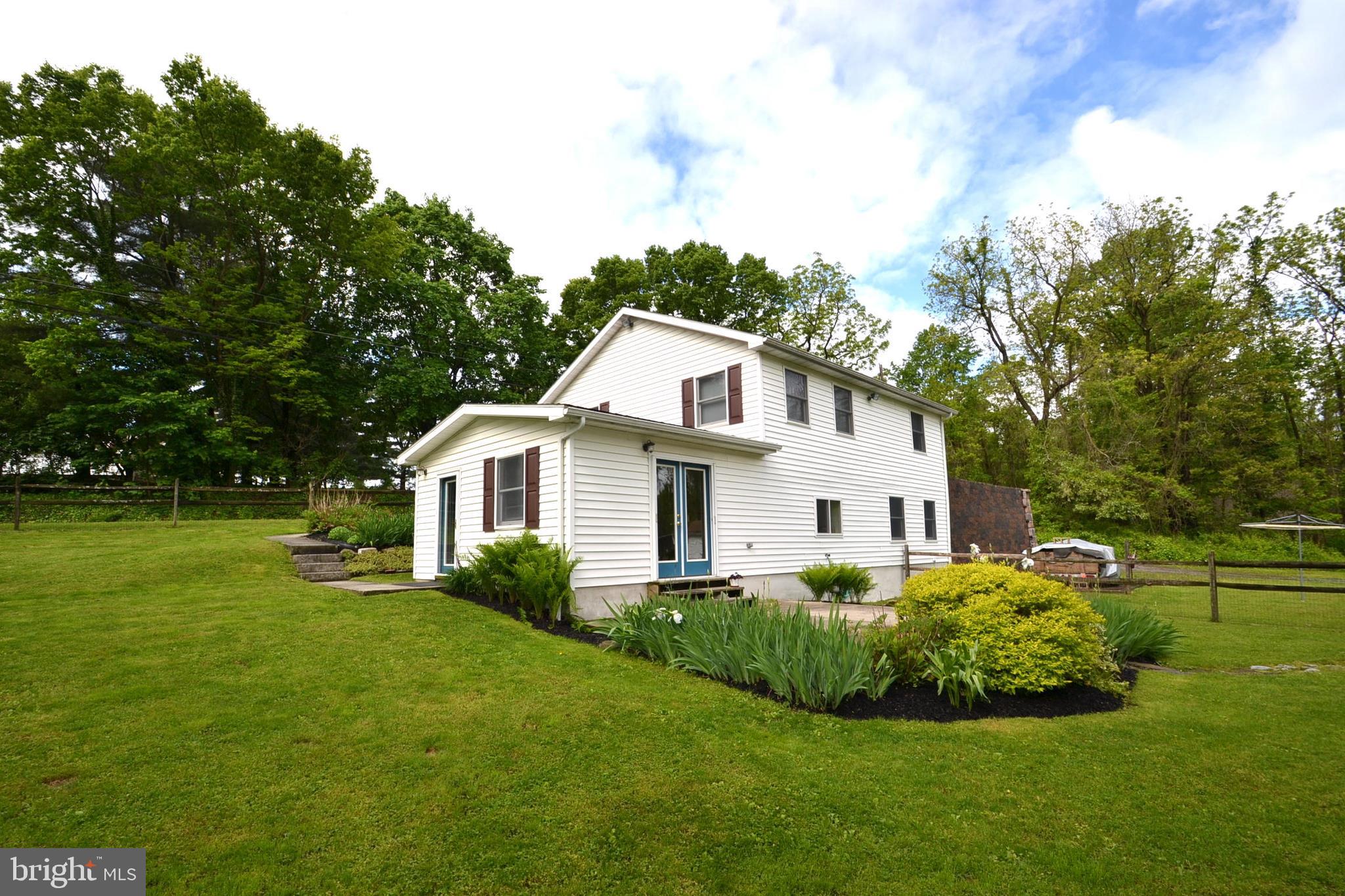 6230 Cider Press Road Harrisburg, PA 17111 - Photo 7 of 32 Gallery Image 7