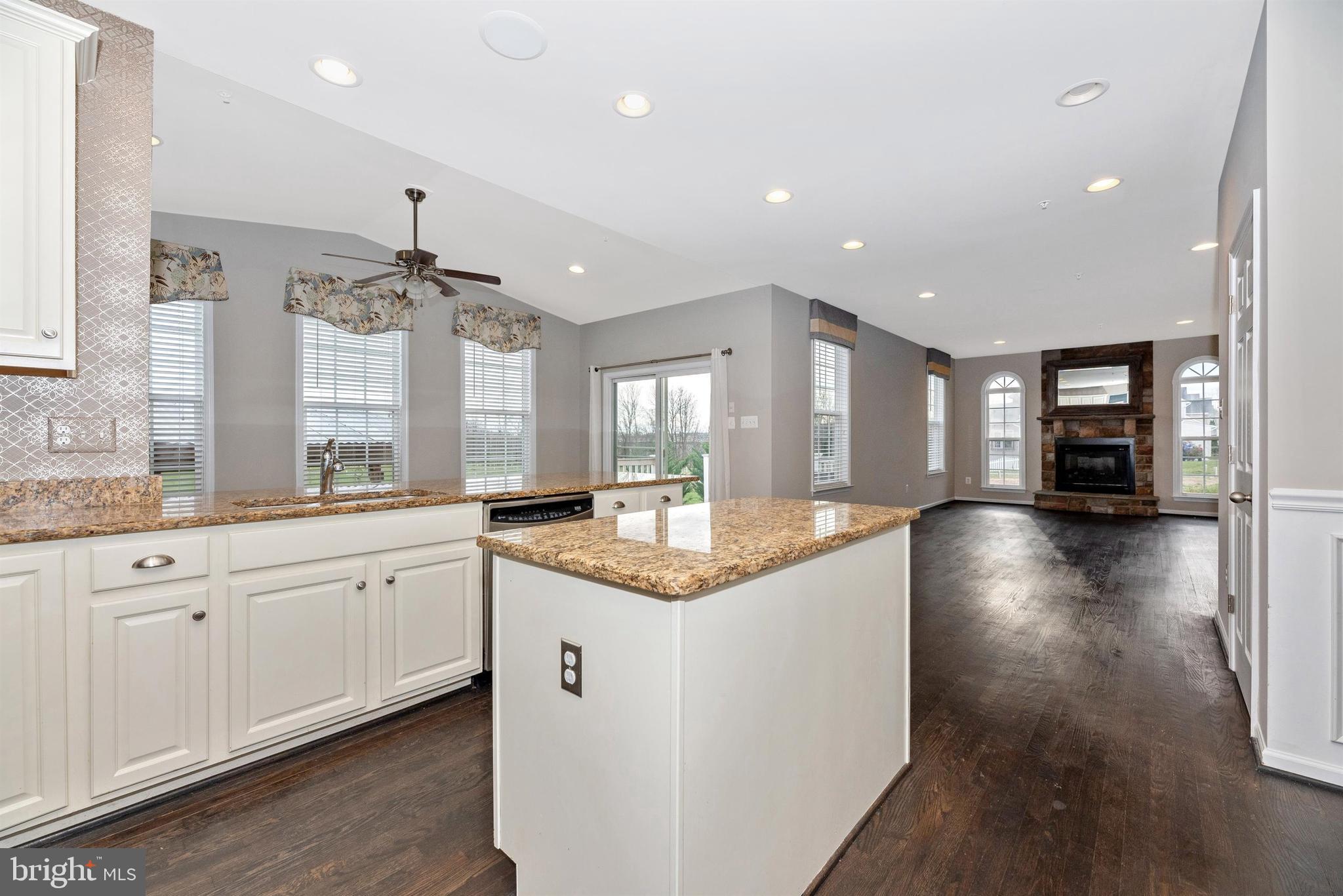 1698 Conrads Ferry Drive Point of Rocks, MD 21777 - Photo 12 of 60 Kitchen