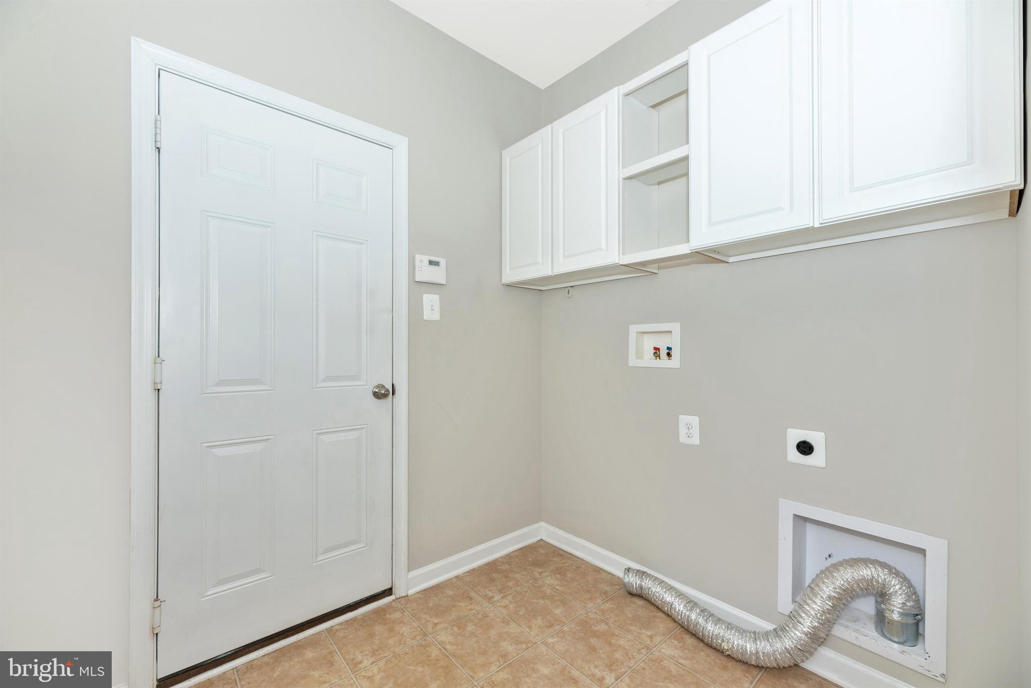 1698 Conrads Ferry Drive Point of Rocks, MD 21777 - Photo 22 of 60 Laundry/Mudroom