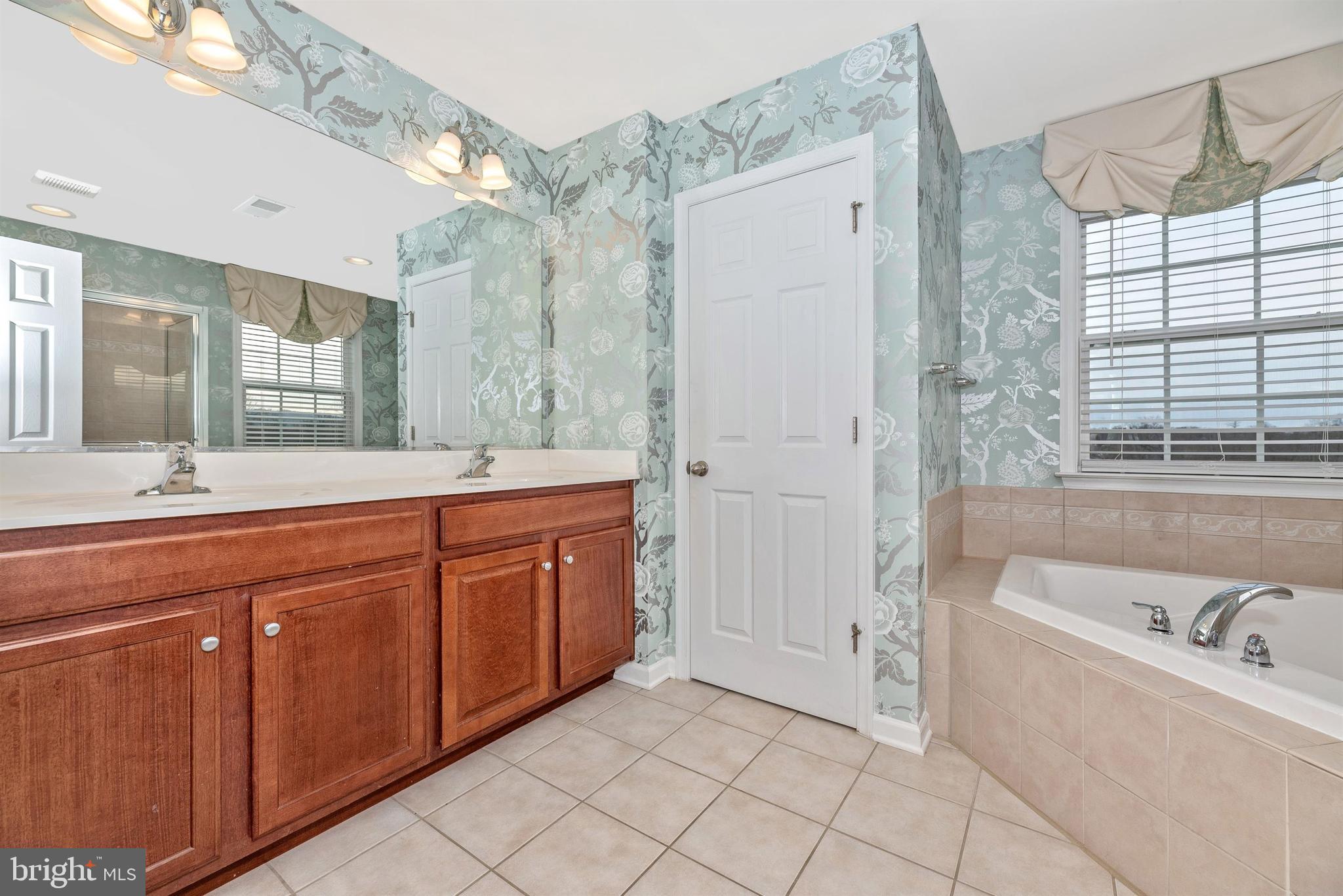 1698 Conrads Ferry Drive Point of Rocks, MD 21777 - Photo 31 of 60 Primary Bathroom