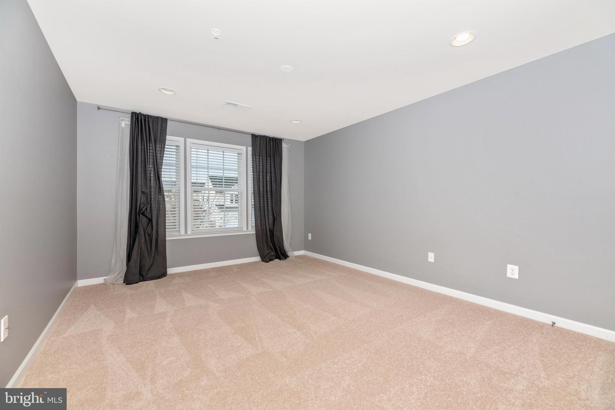 1698 Conrads Ferry Drive Point of Rocks, MD 21777 - Photo 32 of 60 Bedroom 4