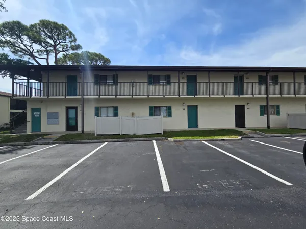 $1,700 | 505 Landings Way, Unit 10, Merritt Island, FL 32952