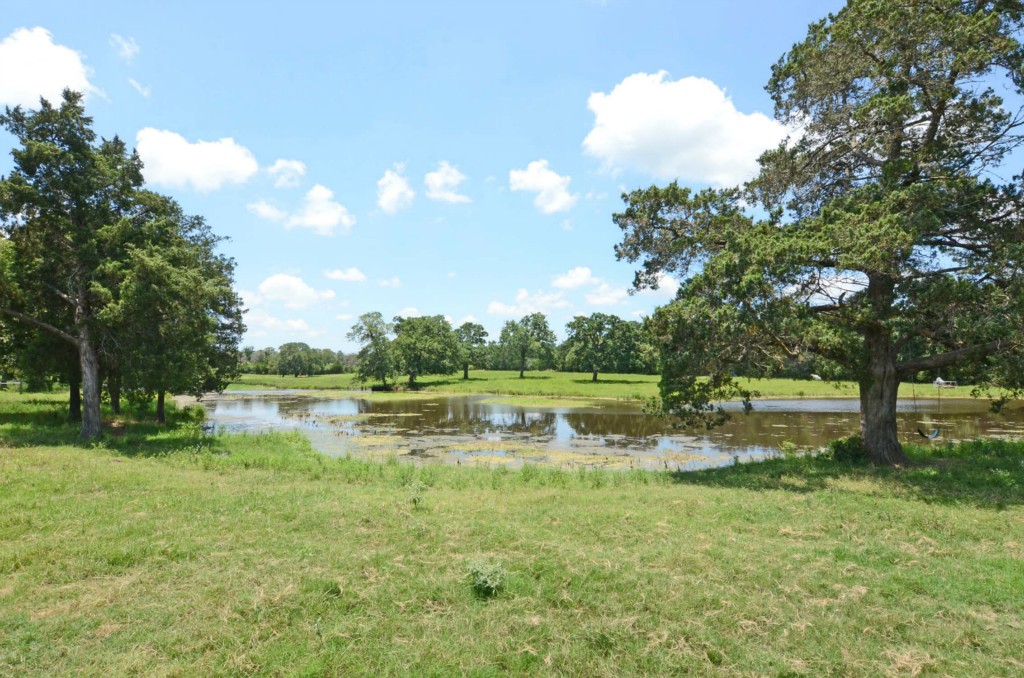 547 Patterson Road, Unit A Smithville, TX 78957 - Photo 1 of 1 Gallery Image 1