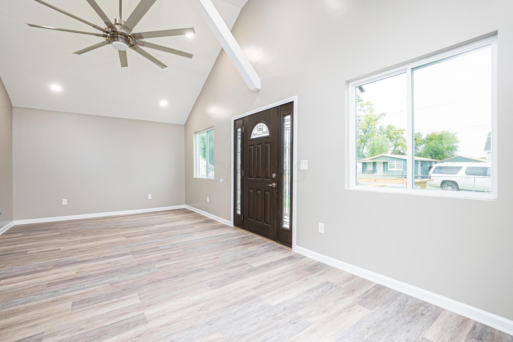 1075 Rumsey Road Columbus, OH 43207 - Photo 21 of 36 Gallery Image 21