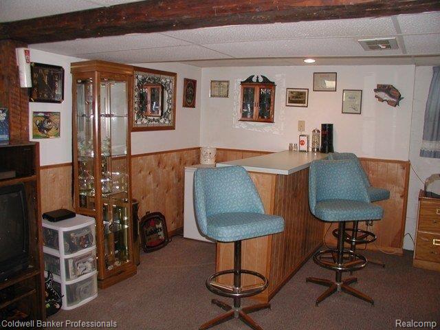 516 North Wilder Road Lapeer, MI 48446 - Photo 14 of 19 516 Wilder family room2