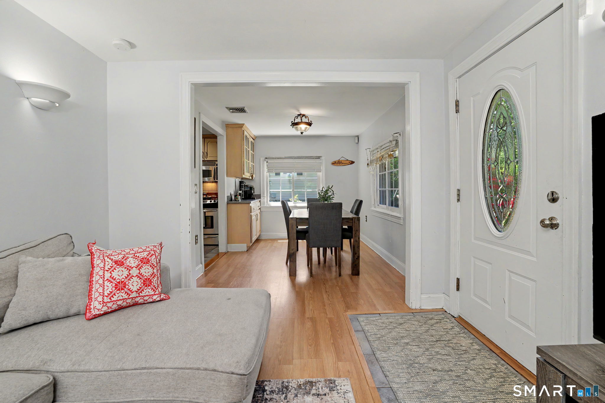 36 Donovan Road Naugatuck, CT 06770 - Photo 3 of 25