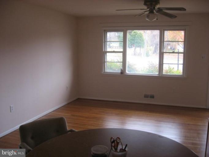 5016 Backlick Road Annandale, VA 22003 - Photo 3 of 5 Family Room