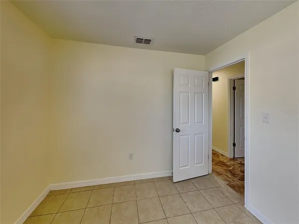 $1,899 | 465 Oak Drive, Tavares, FL 32778