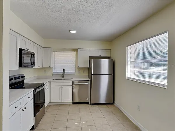 $1,899 | 465 Oak Drive, Tavares, FL 32778