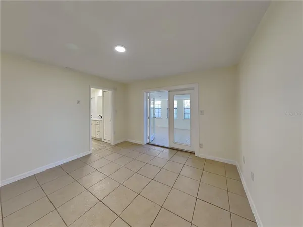 $1,899 | 465 Oak Drive, Tavares, FL 32778