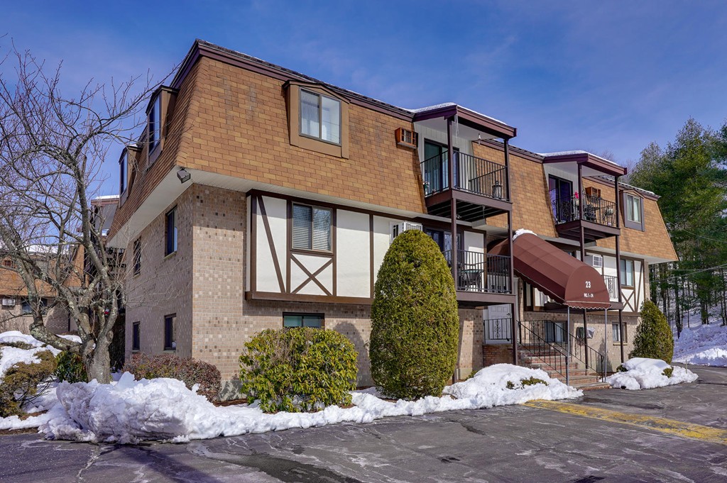 23 Erick Road, Unit 22 Mansfield, MA 02048 - Photo 1 of 16 Gallery Image 1