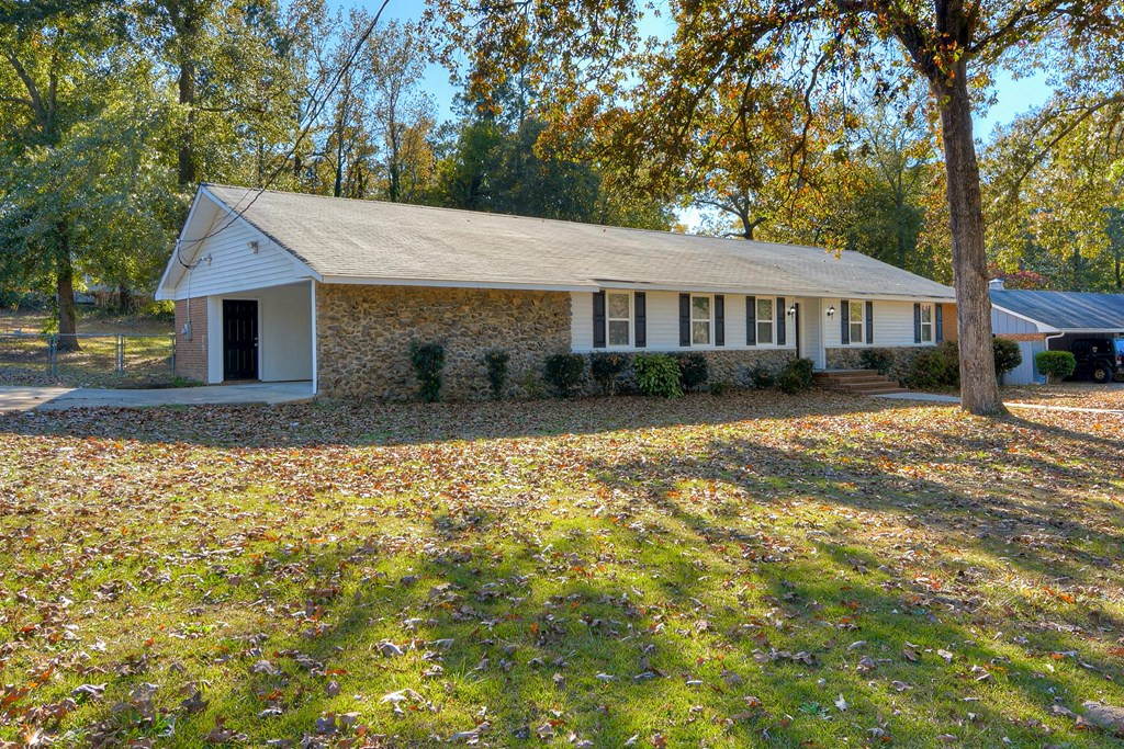 1742 Goshen Road Augusta, GA 30906 - Photo 2 of 38