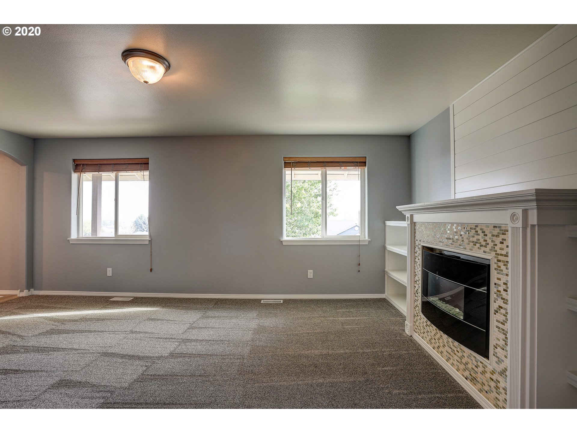 2411 Southwest 33rd Street Redmond, OR 97756 - Photo 5 of 12 Gallery Image 5