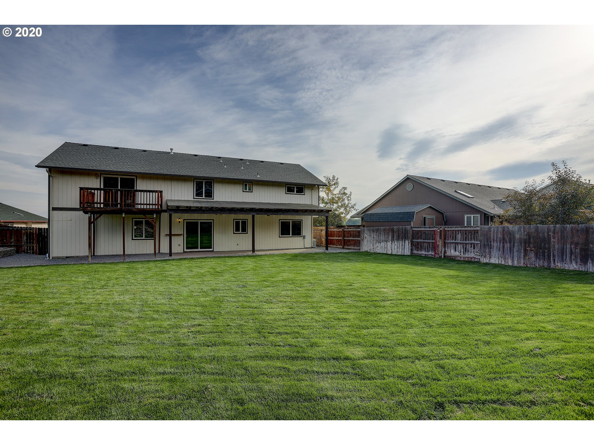 2411 Southwest 33rd Street Redmond, OR 97756 - Photo 9 of 12 Gallery Image 9