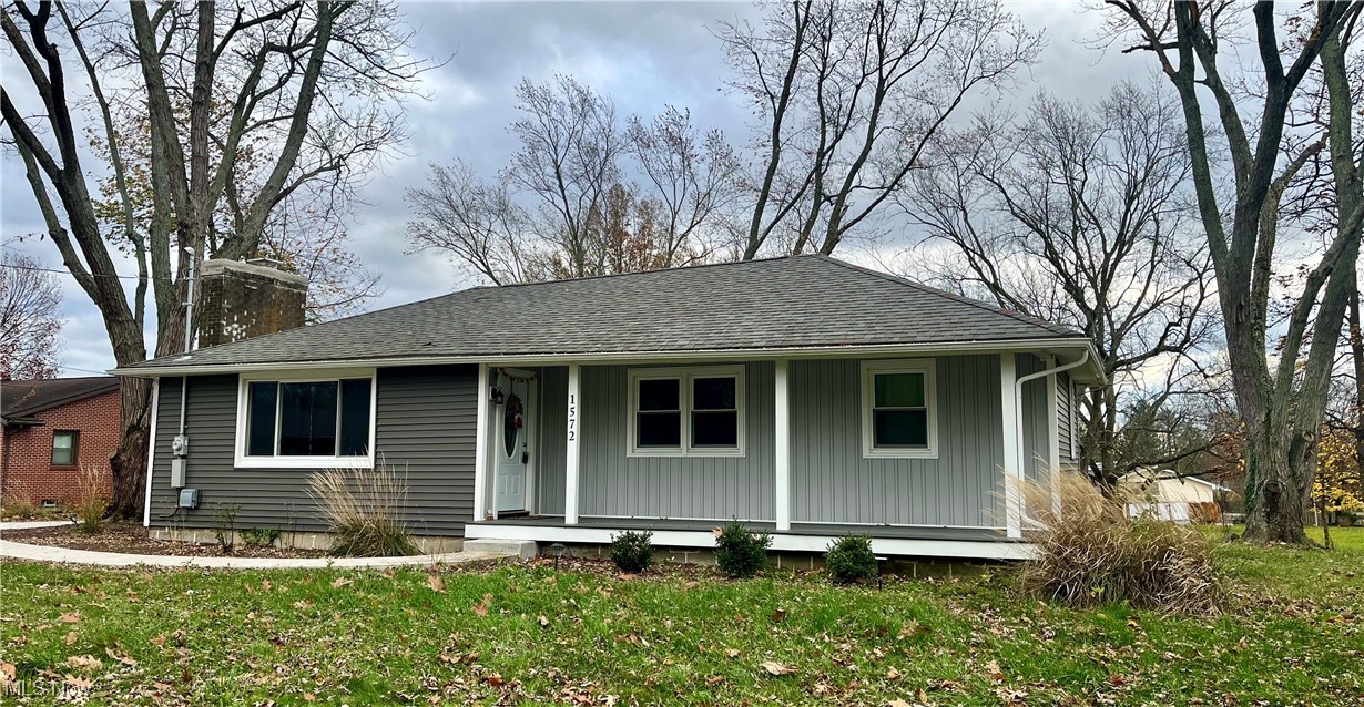 1572 Krumroy Road Akron, OH 44306 - Photo 1 of 30