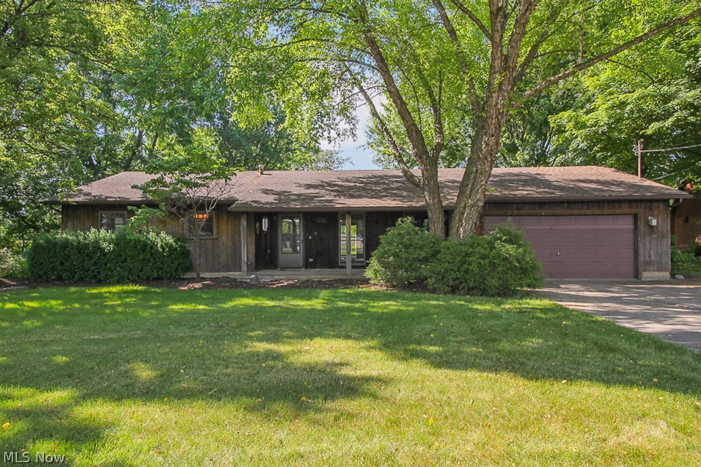 34580 Chestnut Ridge Road North Ridgeville, OH 44039 - Photo 2 of 35