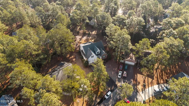 $535,000 | 8 Carter Lane, Pinehurst, NC 28374