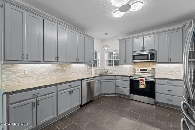 $535,000 | 8 Carter Lane, Pinehurst, NC 28374