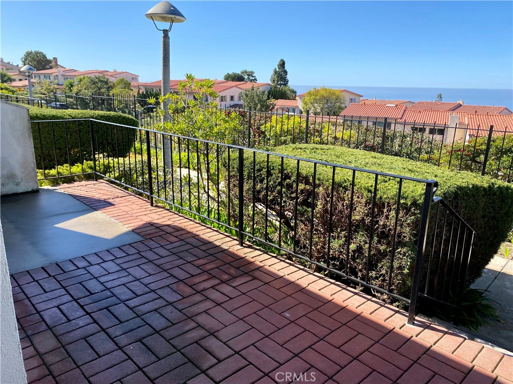 28115 Ridgepoint Court Rancho Palos Verdes, CA 90275 - Photo 4 of 31 a view of a balcony with lake view