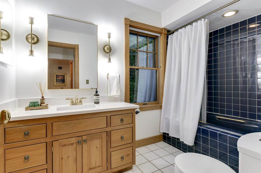 4050 Bayside Road Orono, MN 55359 - Photo 30 of 50 Gallery Image 30