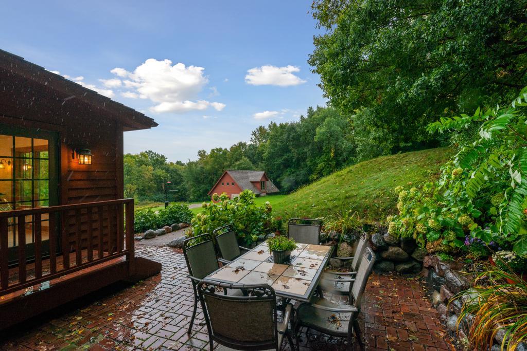 4050 Bayside Road Orono, MN 55359 - Photo 41 of 50 Gallery Image 41