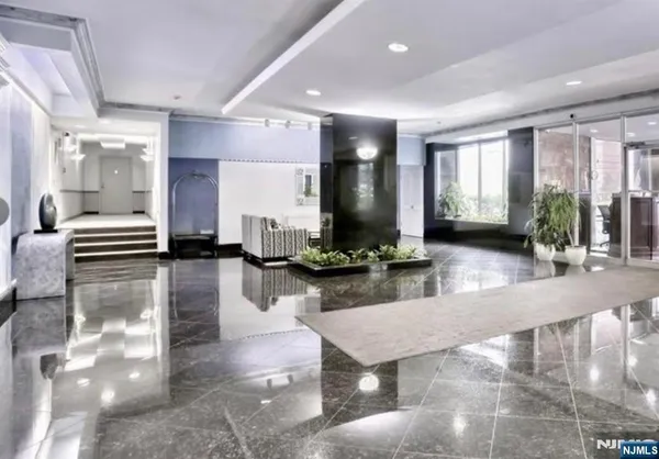 $99,999 | 280 Prospect Avenue, Unit 5D, Hackensack, NJ 07601