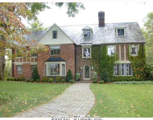 14 Colony Road West Hartford, CT 06117 - Photo 1 of 1 a front view of a house with garden