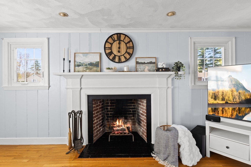 187 Berwick Road Attleboro, MA 02703 - Photo 12 of 40 Gallery Image 12