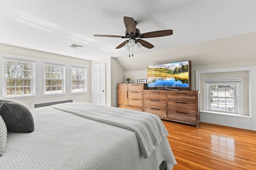 187 Berwick Road Attleboro, MA 02703 - Photo 22 of 40 Gallery Image 22