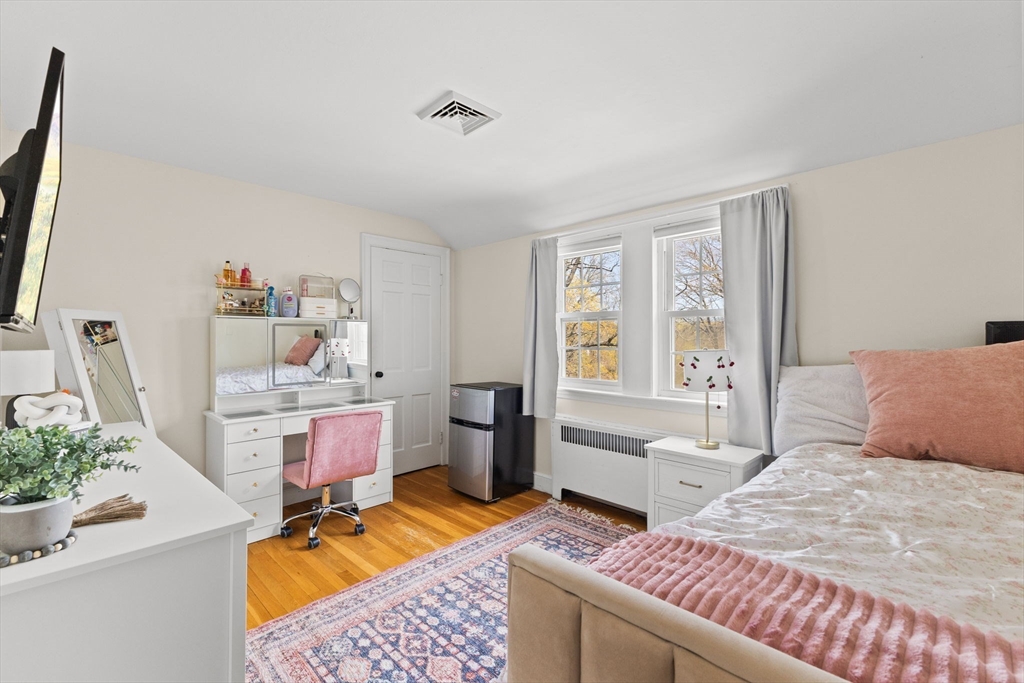187 Berwick Road Attleboro, MA 02703 - Photo 25 of 40 Gallery Image 25