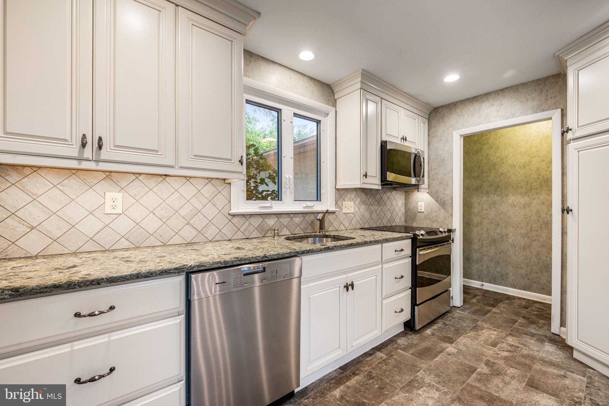 152 Mallard Road Southampton, PA 18966 - Photo 12 of 35 Gallery Image 12