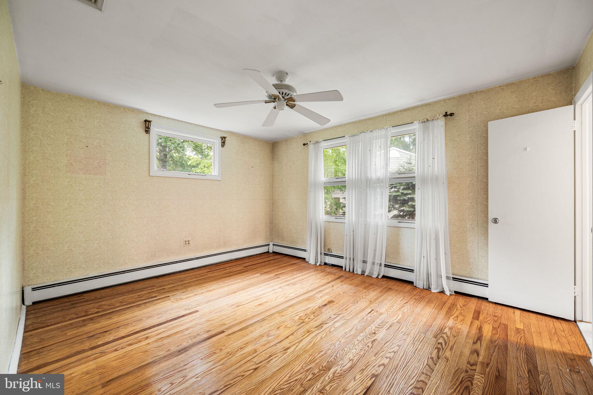 152 Mallard Road Southampton, PA 18966 - Photo 19 of 35 Gallery Image 19