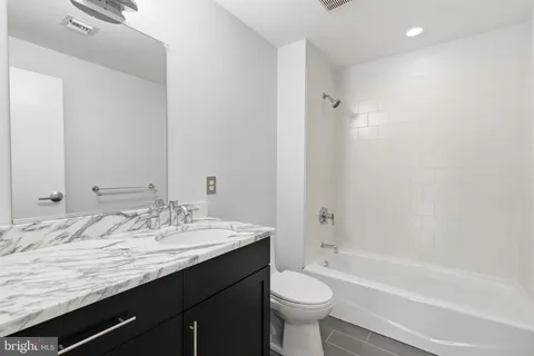 $549,900 | 1200 Steuart Street, Unit 1035, Baltimore, MD 21230