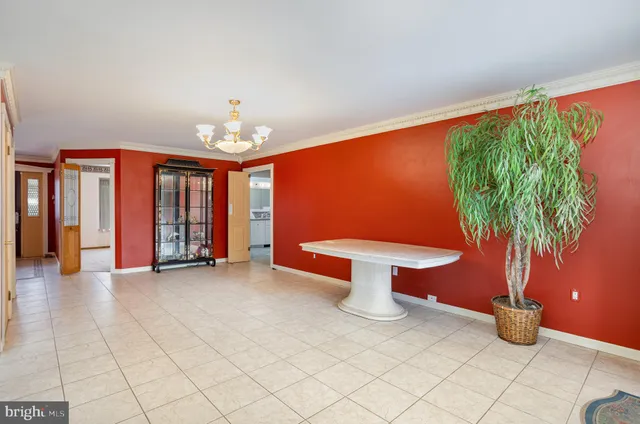 $374,900 | 950 Cape Horn Road, York, PA 17402