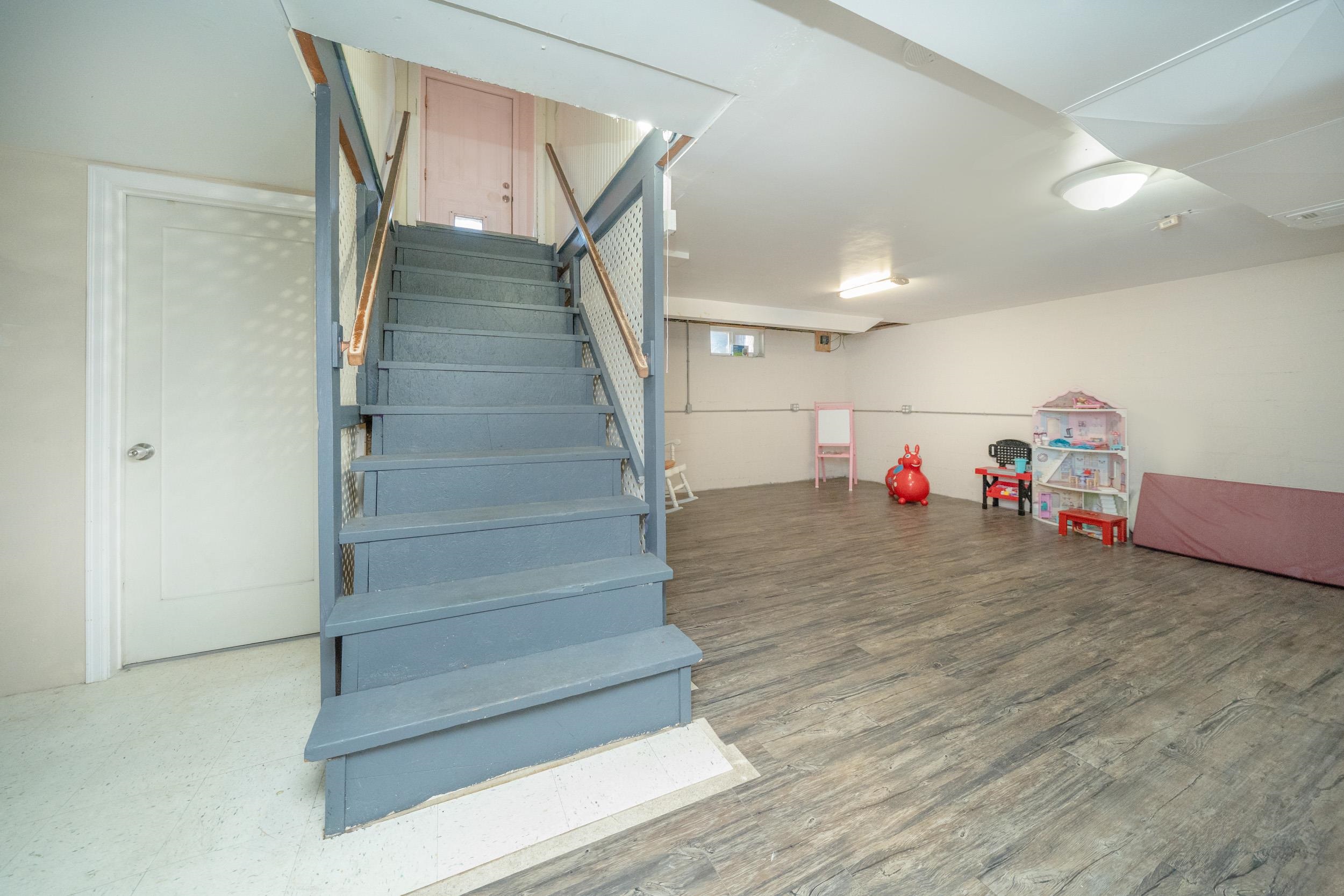 512 South Thierman Road Spokane Valley, WA 99212 - Photo 21 of 49