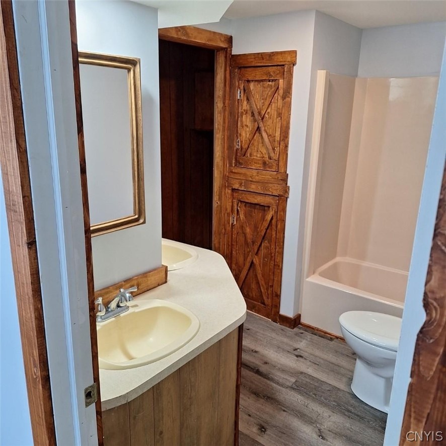 239 County Rte 8 Granby, NY 13069 - Photo 15 of 20