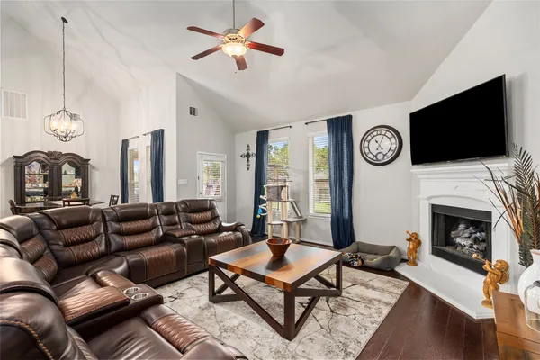 $568,000 | 14104 North Crater Lake Court, Conroe, TX 77384