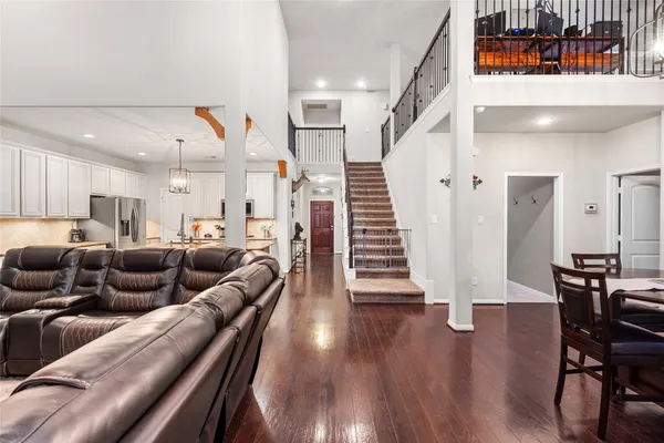 $568,000 | 14104 North Crater Lake Court, Conroe, TX 77384