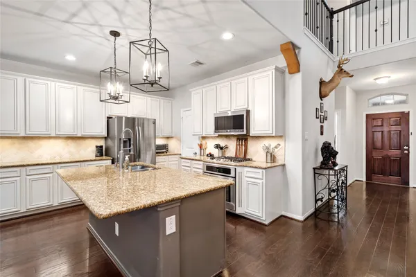 $568,000 | 14104 North Crater Lake Court, Conroe, TX 77384