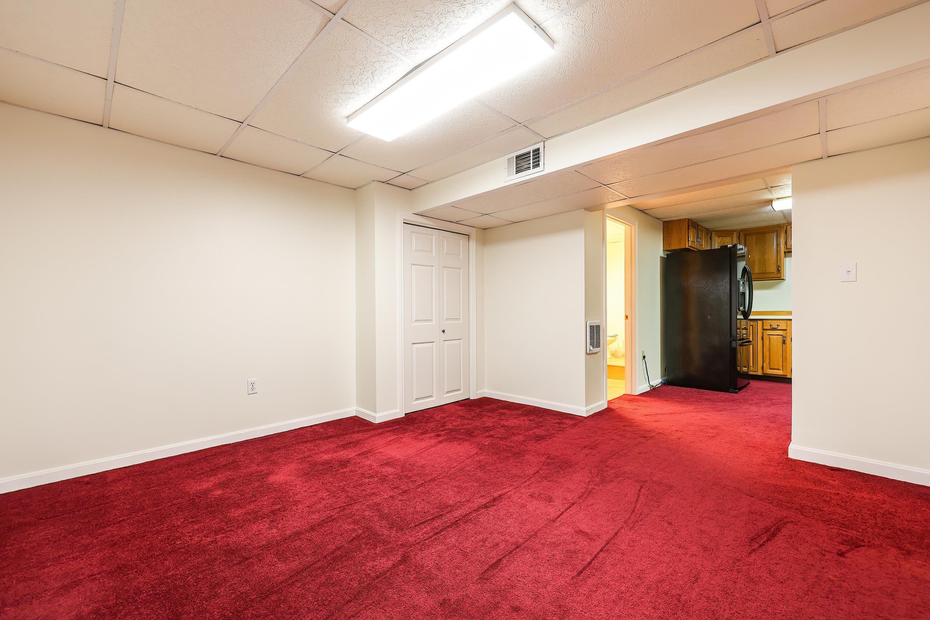 6 Pinehurst Street Hudson, NH 03051 - Photo 35 of 52