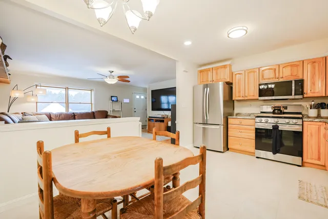 $564,900 | 6 Pinehurst Street, Hudson, NH 03051